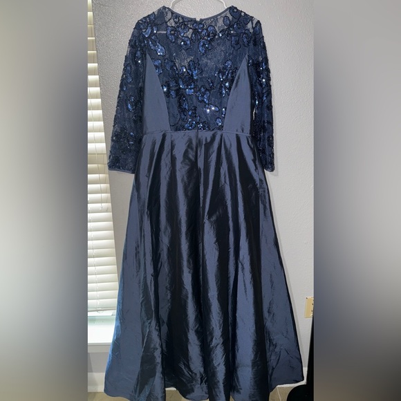 Adrianna Papell Evening a-line Taffeta Sequin Gown - Picture 5 of 7